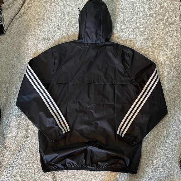 BRAND NEW adidas - M 3S Woven Windbreaker - Picture 3 of 4